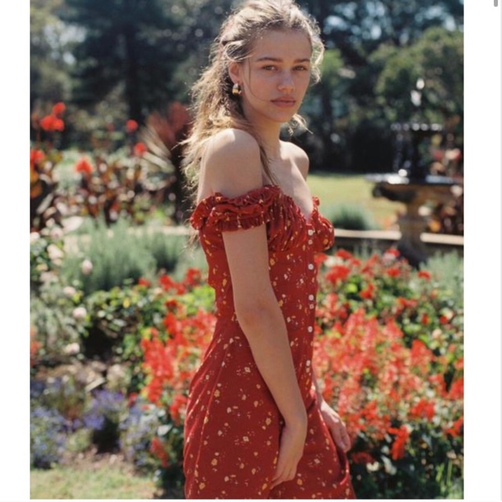 With Jean Emelie Dress Rouge Floral